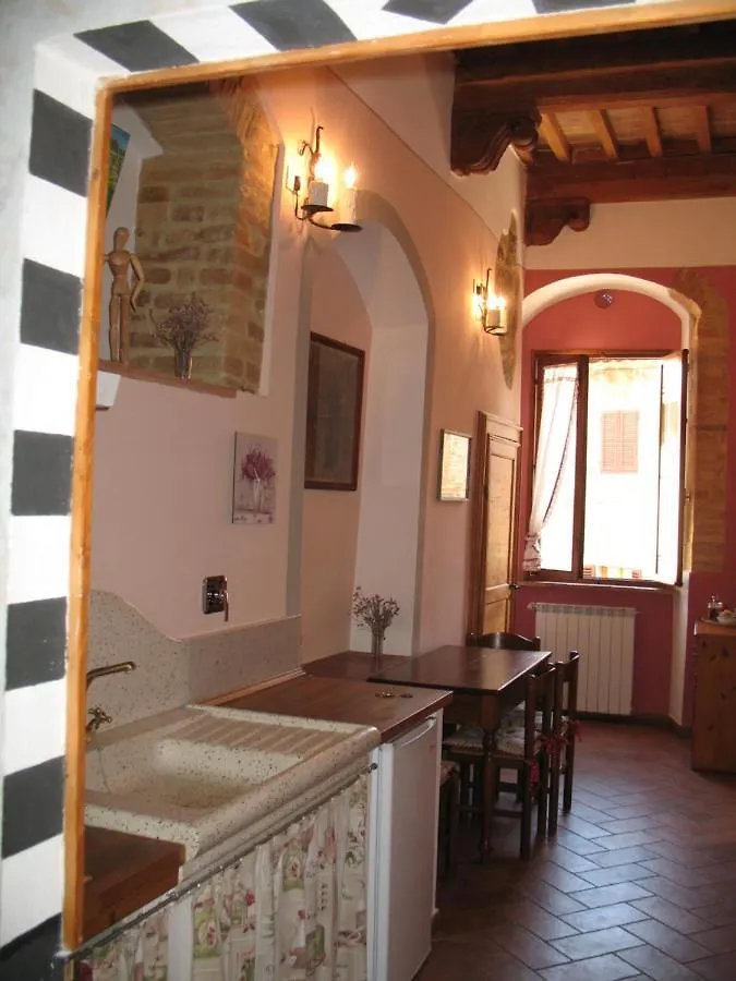 Locazione Turistica Totti 2*, San Gimignano Italy